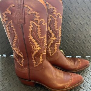 1883 lucchese boots